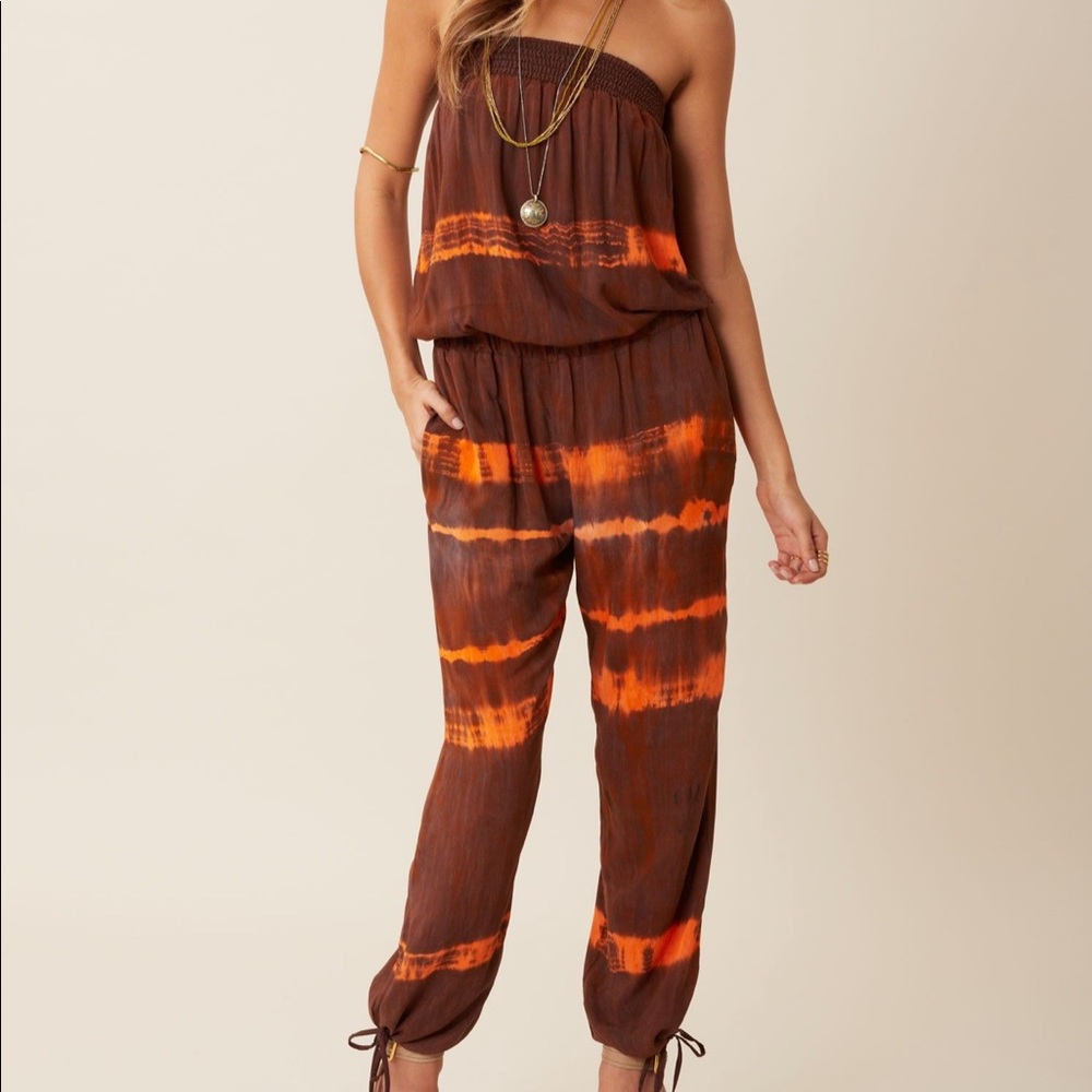 Planet Blue - Blue Life Tye-dye bottom tie jumper